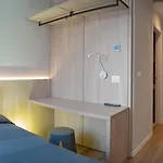 Hotel Tritone