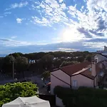 Szálloda Tritone 2*