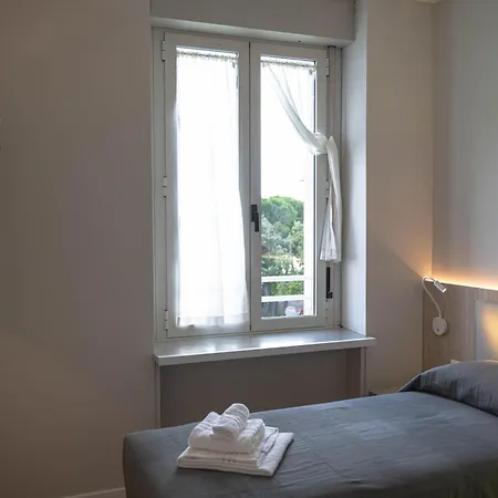 Hotel Tritone